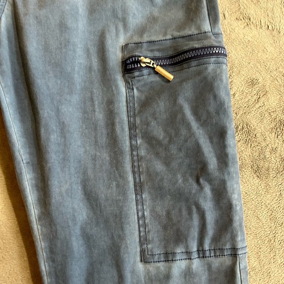 Akademiks Stretch Slim Fit Cargo Joggers Mens Pants Size 34x32 Blue Y2K HipHop - Picture 3 of 13